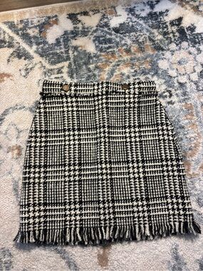Zara Black and White Tweed Skirt
